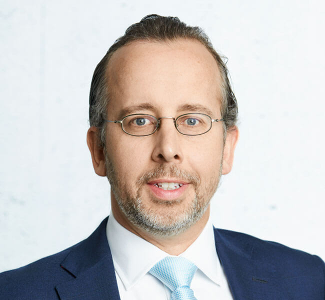 Dr.  Holger  Haas (Partner)