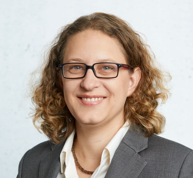 Dr.  Birte  Klippel