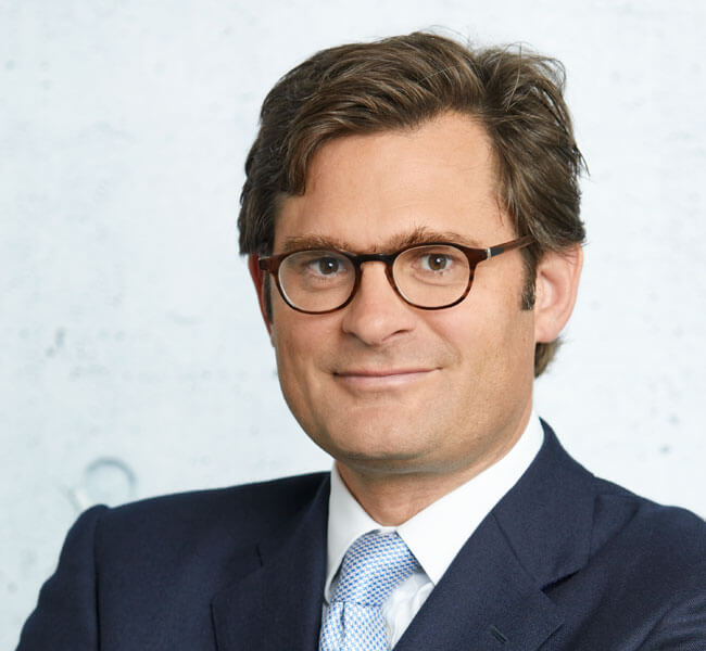 Dr.  Johannes  Waitz, LL.M. (Partner)