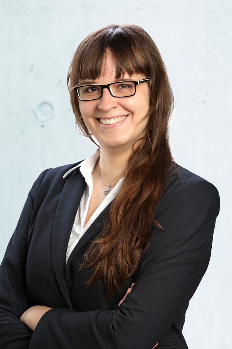 Laura Schade