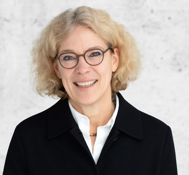 Dr. Ilka Heigl (Socia)